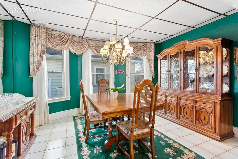 New York City Real Estate | View 284 Stratford Road | 2nd Floor Dining Room | View 9