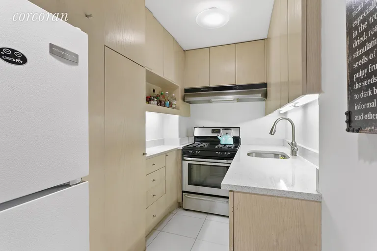 New York City Real Estate | View 335 East 51st Street, 2A | Complete Kitchen | View 3