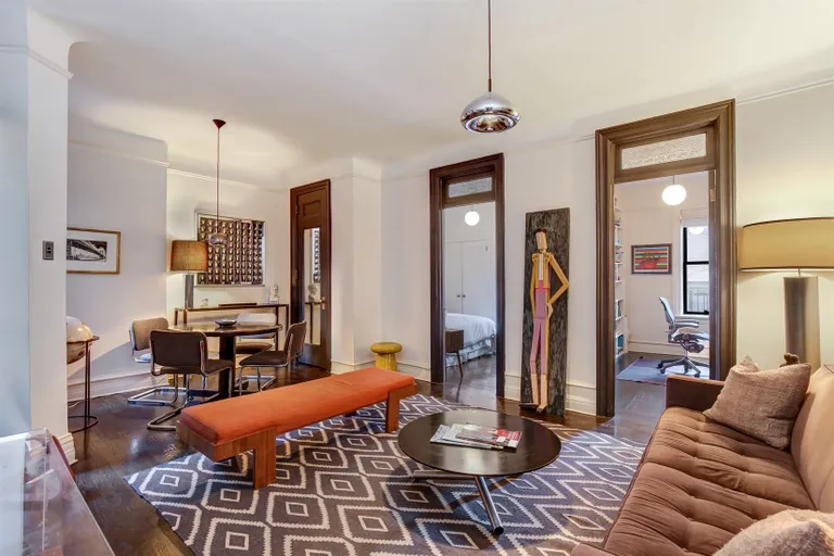 New York City Real Estate | View 139 East 30th Street, 3B | 2 Beds, 1 Bath | View 1