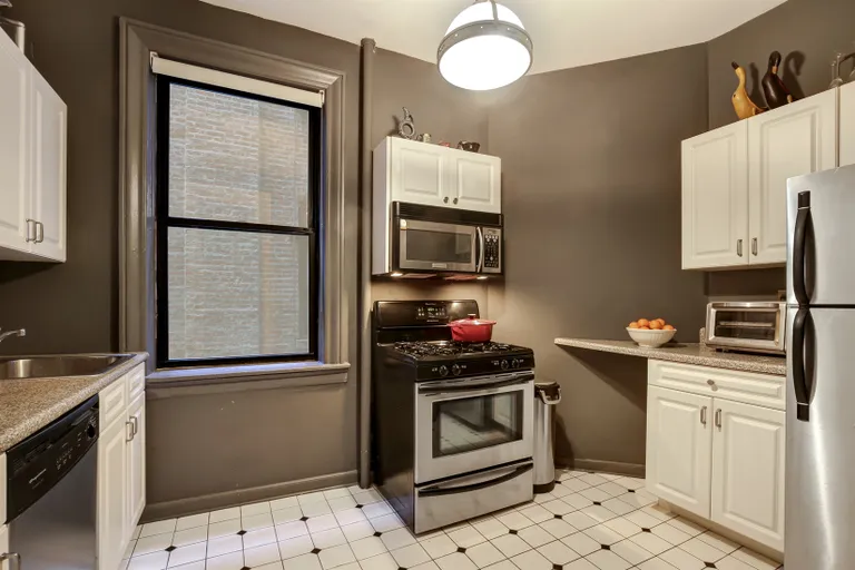 New York City Real Estate | View 139 East 30th Street, 3B | Kitchen | View 3