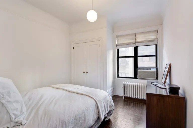New York City Real Estate | View 139 East 30th Street, 3B | Bedroom | View 4