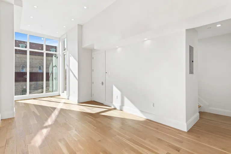 New York City Real Estate | View 373 Lincoln Road, 4 | 3 Beds, 2 Baths | View 1