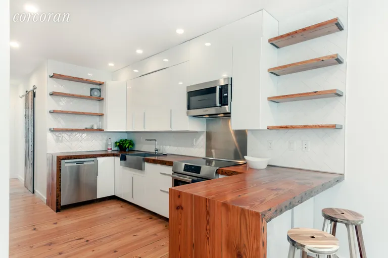 New York City Real Estate | View 443 Bergen Street, 3 | room 2 | View 3
