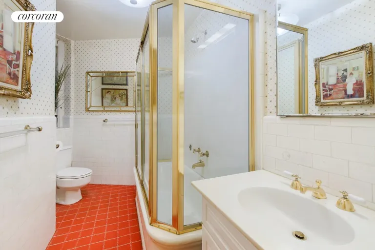 New York City Real Estate | View 139 East 66th Street, 1W | room 3 | View 4