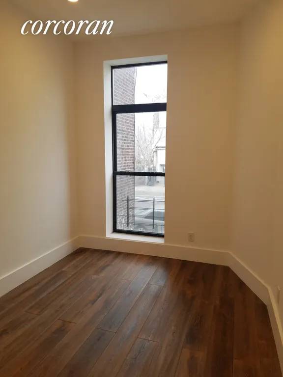New York City Real Estate | View 923 Bedford Avenue, 2F | room 2 | View 3
