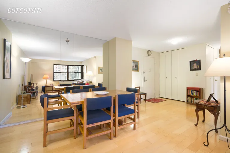 New York City Real Estate | View 132 East 35th Street, 12L | Dining Area & Foyer | View 3