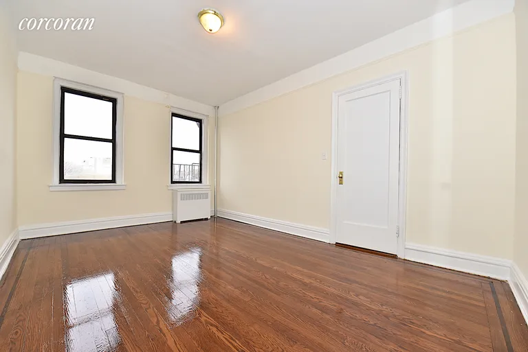 New York City Real Estate | View 25-90 35th Street, 4J | room 5 | View 6