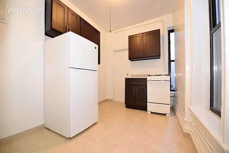 New York City Real Estate | View 228 West 4th Street, 24 | room 9 | View 10