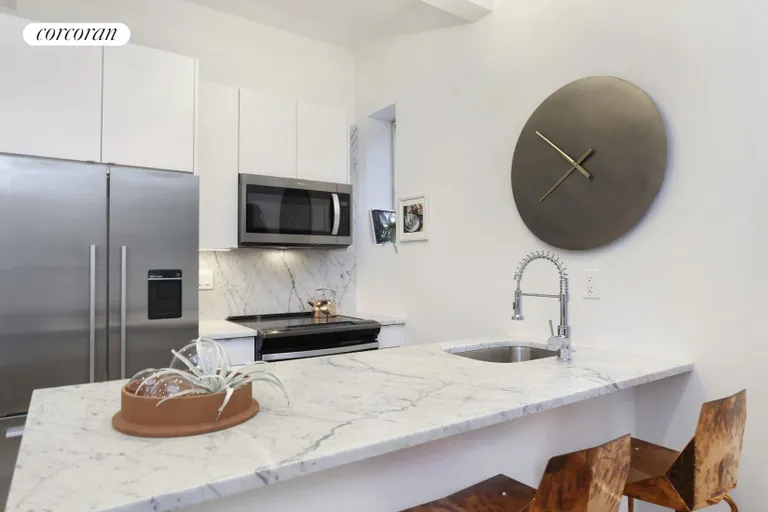 New York City Real Estate | View 589 Hicks Street, 2 | 2 Beds, 2 Baths | View 1