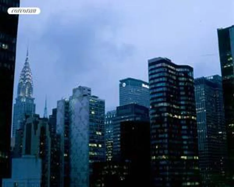 New York City Real Estate | View 303 East 49th Street, PH23 | room 2 | View 3