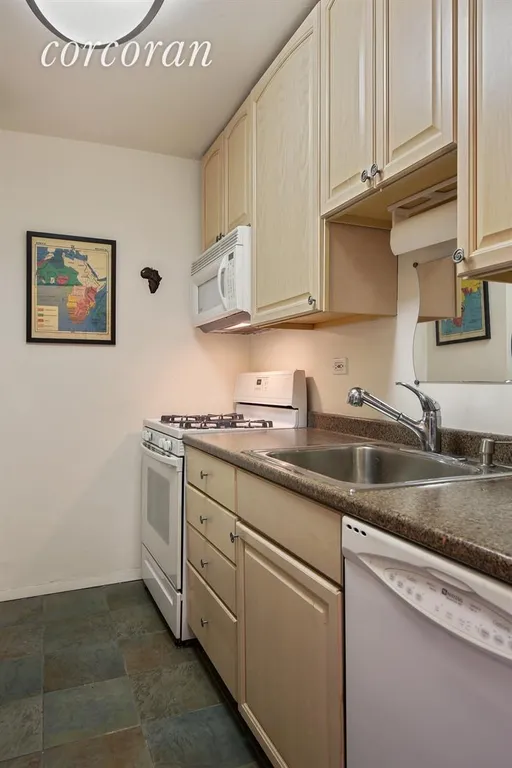 New York City Real Estate | View 180 West End Avenue, 29K | Kitchen | View 6