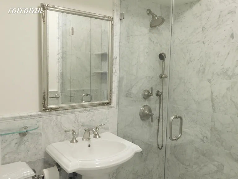 New York City Real Estate | View 209 East 56th Street, 8D | room 6 | View 7