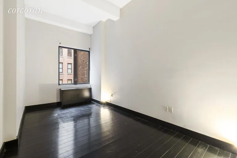 New York City Real Estate | View 254 Park Avenue South, 7B | Master en suite with walk in closet | View 6