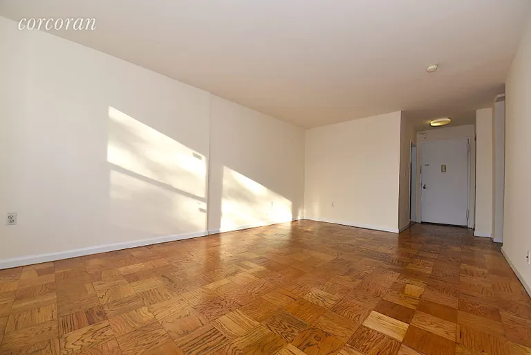 New York City Real Estate | View 235 South Lexington Avenue, 1N | room 1 | View 2