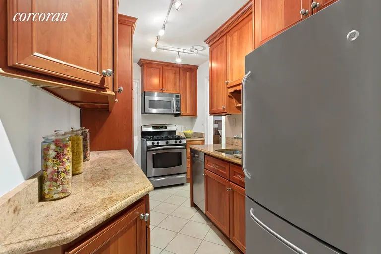 New York City Real Estate | View 221 West 82nd Street, 2A | 5 | View 4