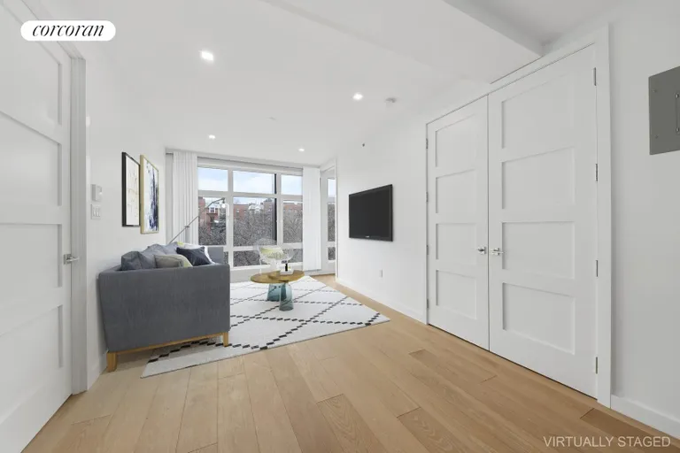 New York City Real Estate | View 309 Ocean Parkway, 4F | room 5 | View 6