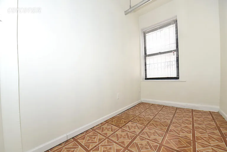 New York City Real Estate | View 2333 Loring Place North, 4 | room 1 | View 2