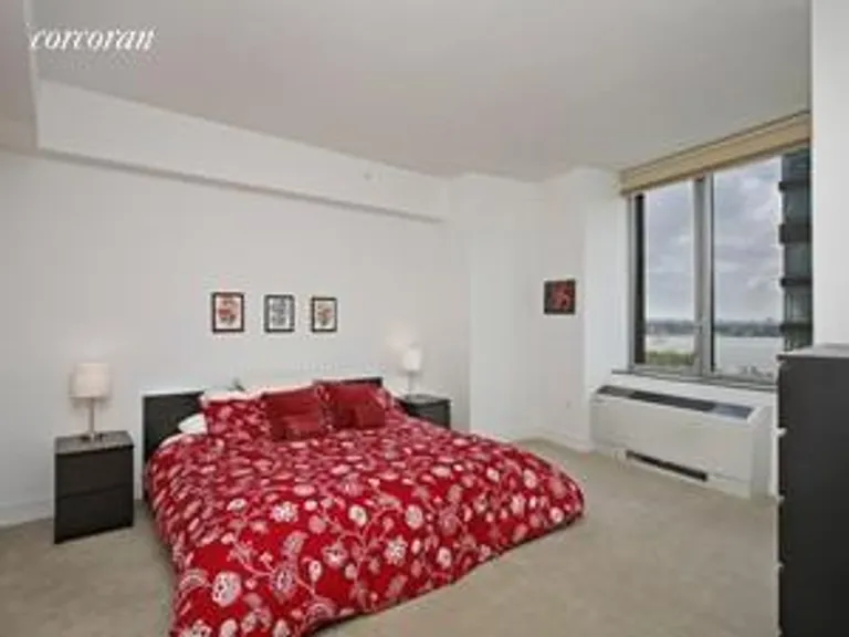 New York City Real Estate | View 30 West Street, 12E | room 4 | View 5