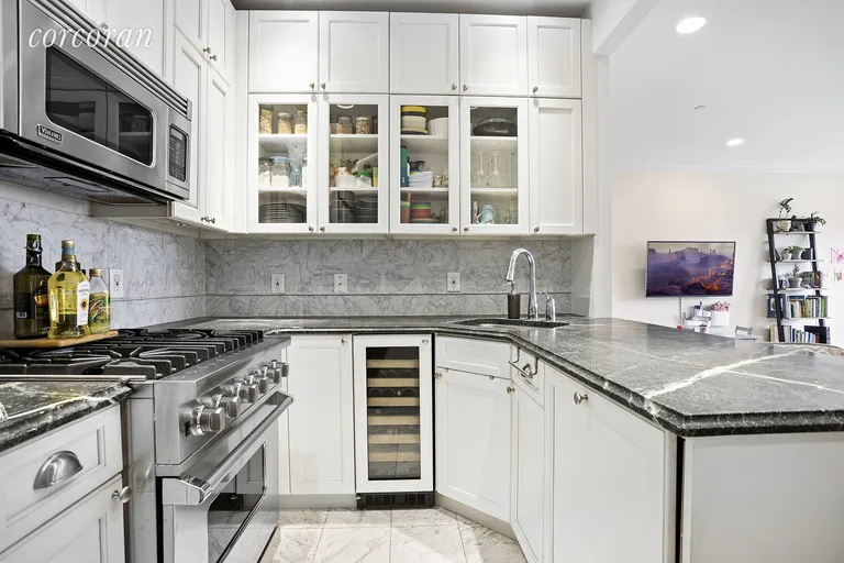 New York City Real Estate | View 261 West 112th Street, PH-D | room 2 | View 3