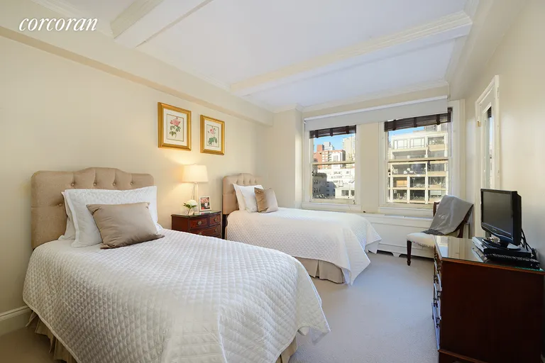 New York City Real Estate | View 333 East 68th Street, 9B | room 5 | View 6