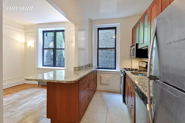 New York City Real Estate | View 860 West 181st Street, 5 | room 3 | View 4