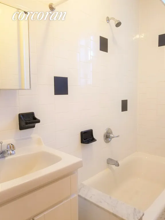 New York City Real Estate | View 462 76th Street, C5 | room 4 | View 5