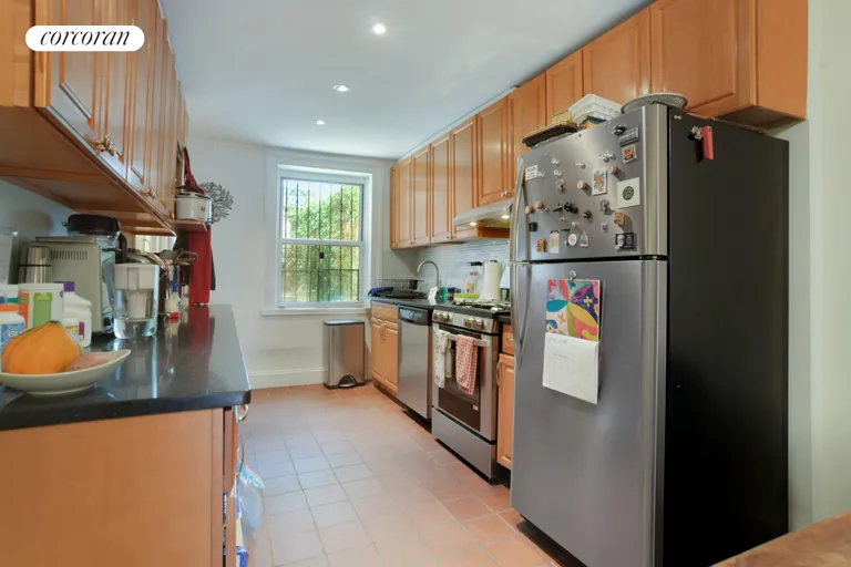 New York City Real Estate | View 25.5 Saint Felix Street, GARDEN | renovated kitchen with dishwasher! | View 2