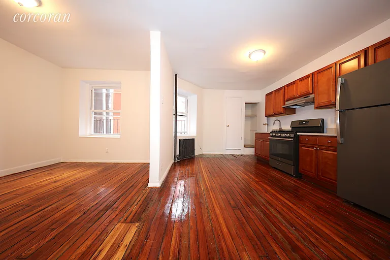 New York City Real Estate | View 186 Franklin Street, C10 | 1 Bed, 1 Bath | View 1