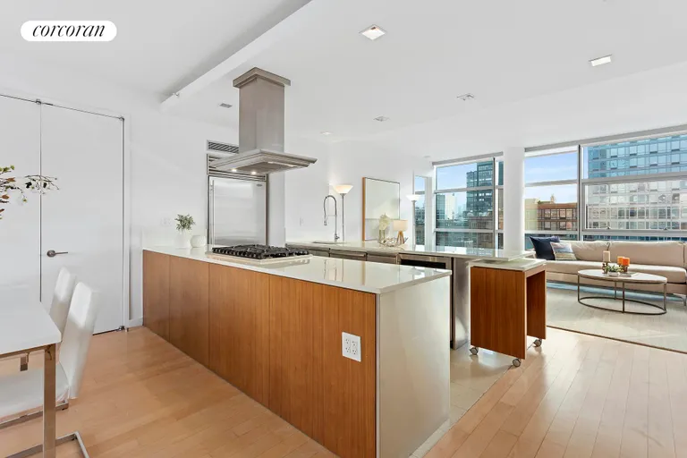 New York City Real Estate | View 447 West 18th Street, PH11B | room 6 | View 7