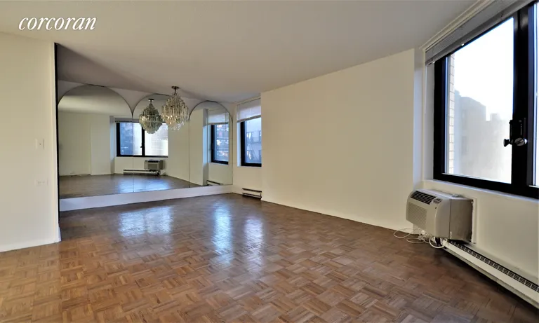 New York City Real Estate | View 1601 Third Avenue, 4C | room 8 | View 9