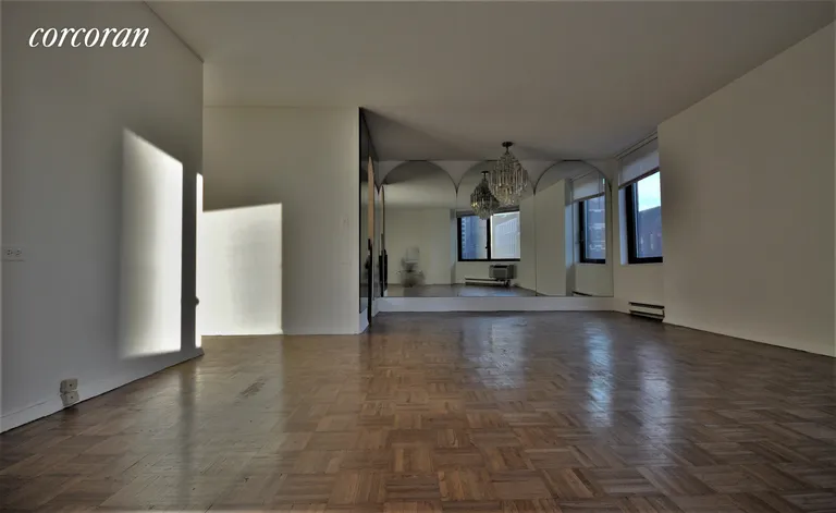 New York City Real Estate | View 1601 Third Avenue, 4C | room 6 | View 7