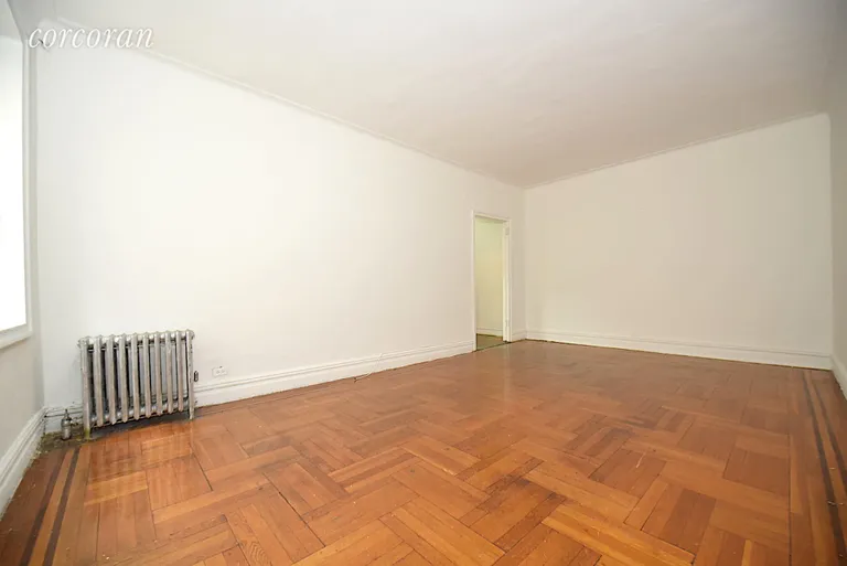 New York City Real Estate | View 655 Pelham Parkway North, 3L | room 2 | View 3