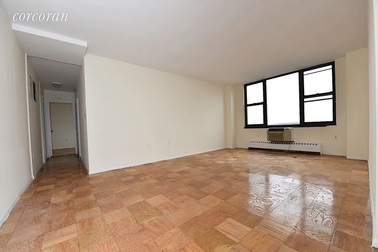 New York City Real Estate | View 235 South Lexington Avenue, 12P | room 2 | View 3