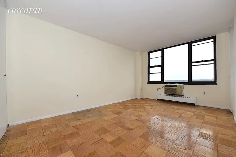 New York City Real Estate | View 235 South Lexington Avenue, 12P | room 4 | View 5