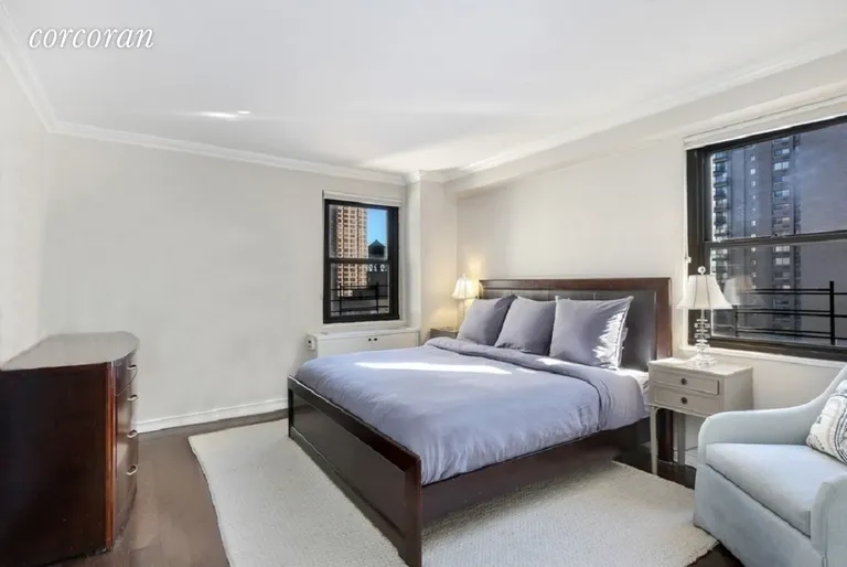 New York City Real Estate | View 401 East 89th Street, 10K | room 2 | View 3