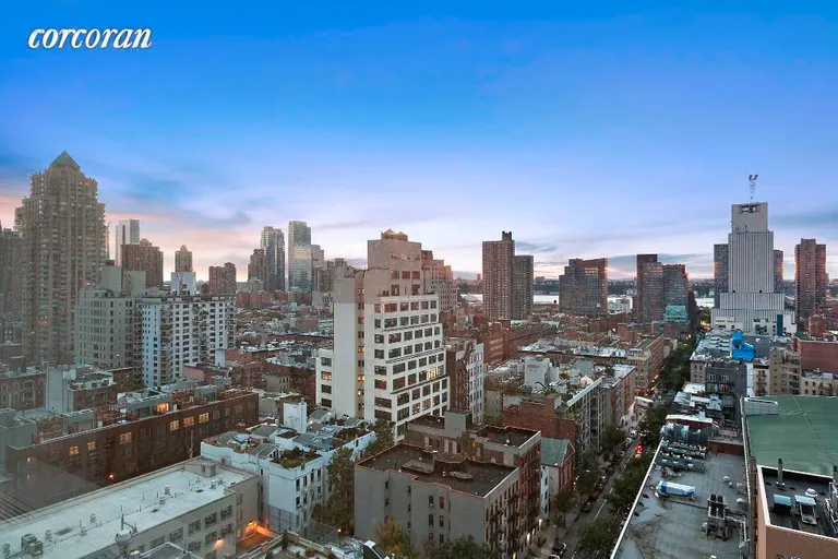 New York City Real Estate | View 301 West 53rd Street, 14B | room 4 | View 5