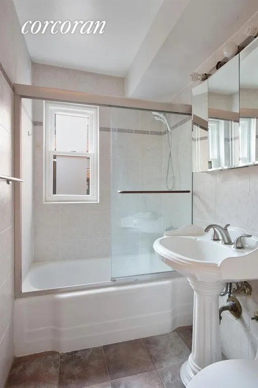 New York City Real Estate | View 321 East 45th Street, 7D | Bathroom | View 3