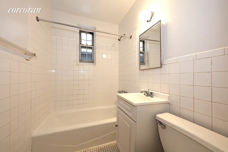 New York City Real Estate | View 136-16 222nd Street, 11B | room 5 | View 6