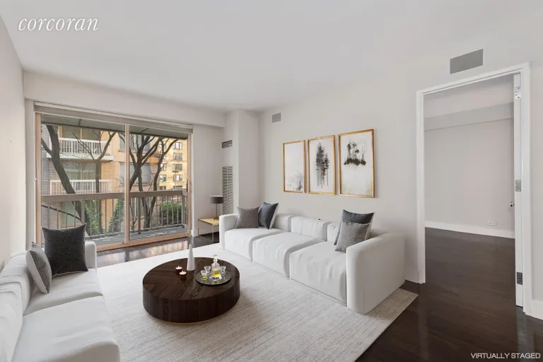 New York City Real Estate | View 200 East 69th Street, 3UT | Living Room | View 2