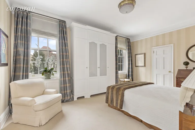 New York City Real Estate | View 1070 Park Avenue, PH-W | room 5 | View 6