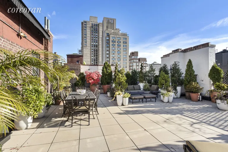New York City Real Estate | View 1070 Park Avenue, PH-W | Terrace | View 9