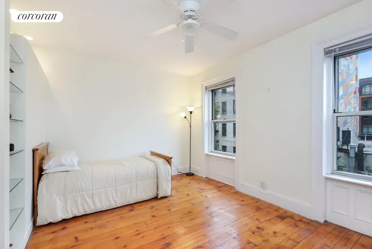 New York City Real Estate | View 148 Berkeley Place, 2 | room 2 | View 3