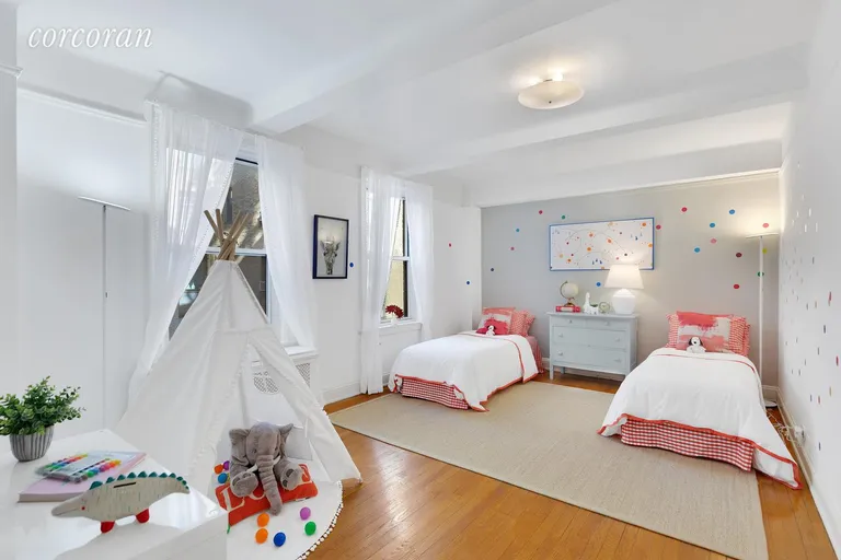 New York City Real Estate | View 110 Riverside Drive, 14C | room 5 | View 6