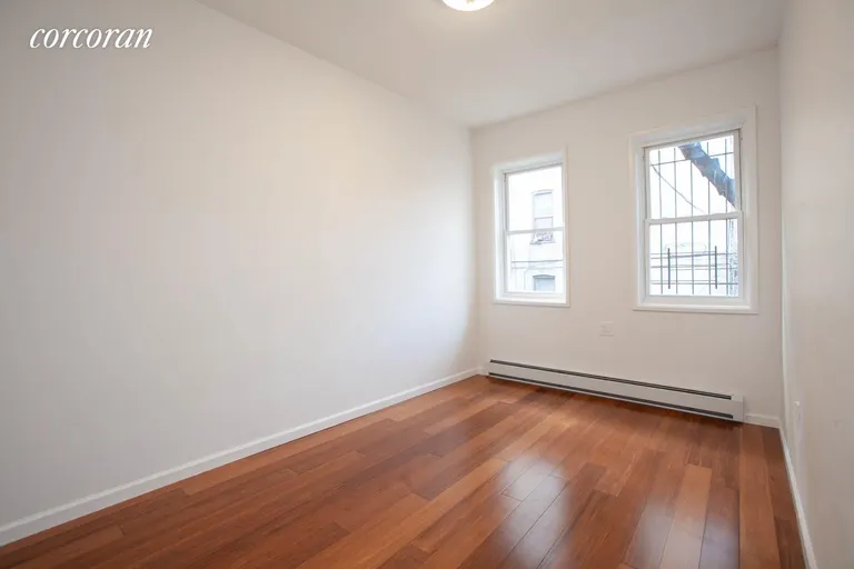 New York City Real Estate | View 674 Franklin Avenue, 2 | room 4 | View 5