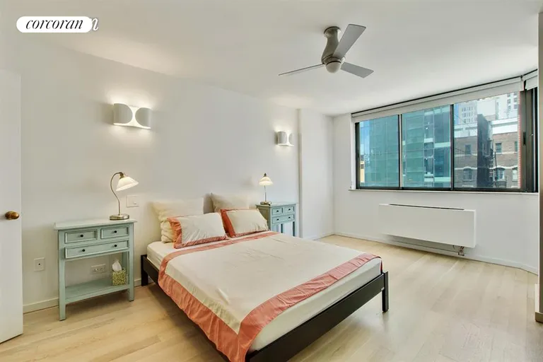 New York City Real Estate | View 280 Park Avenue South, 14M | room 3 | View 4