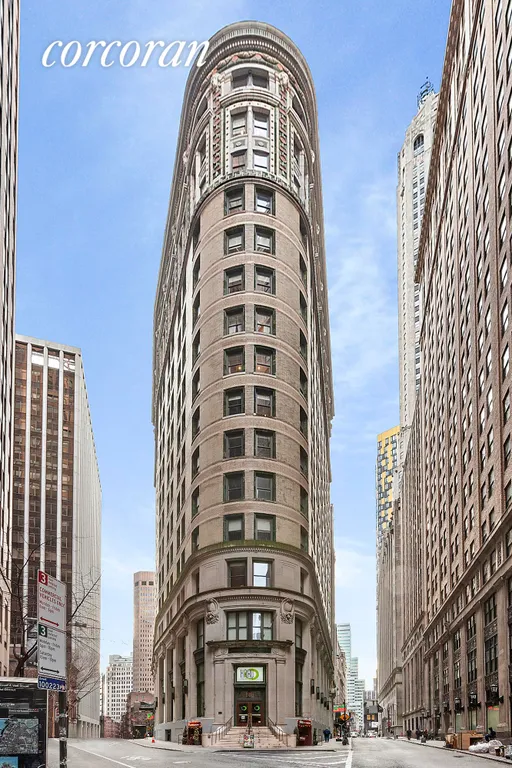 New York City Real Estate | View 1 Wall Street Court, 1105 | Landmark bldg reminiscent of the Flatiron Bldg. | View 9