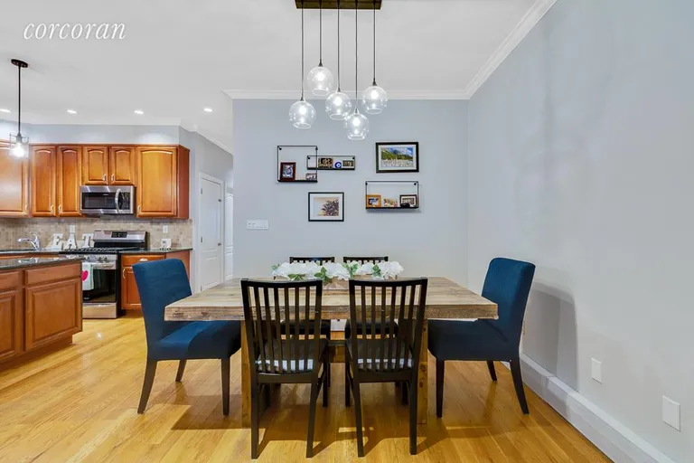 New York City Real Estate | View 231 Bay Ridge Parkway, 1B | Separate dining alcove | View 5