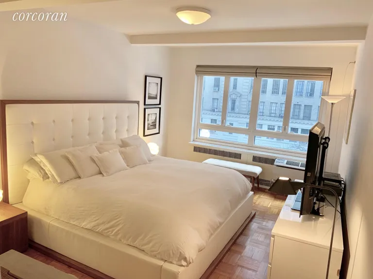 New York City Real Estate | View 333 West 57th Street, 408 | room 5 | View 6
