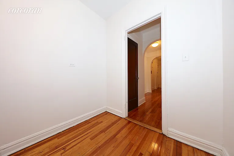 New York City Real Estate | View 25-90 35th Street, 4B | room 11 | View 12