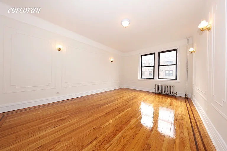 New York City Real Estate | View 25-90 35th Street, 4B | room 2 | View 3